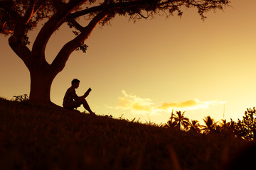 联合证券行情下载，联合证券行情下载app